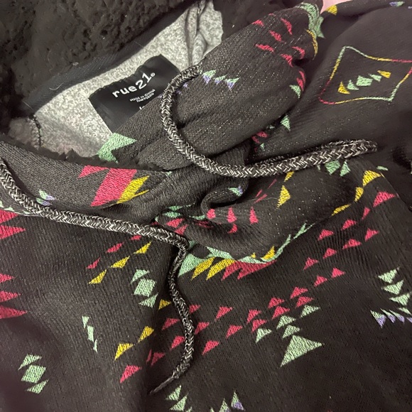 Mens Rue 21 Black Rainbow Geometric Lightweight Hoodie - Picture 4 of 4